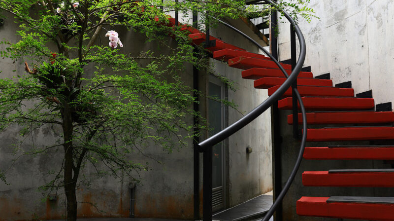 EDIFICIO BRUTALISTA - Image 2